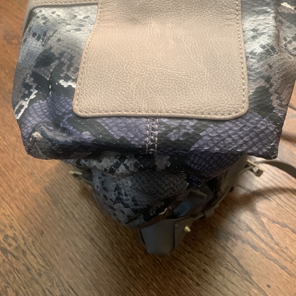 Rachel Roy Handbag - Picture 14 of 16